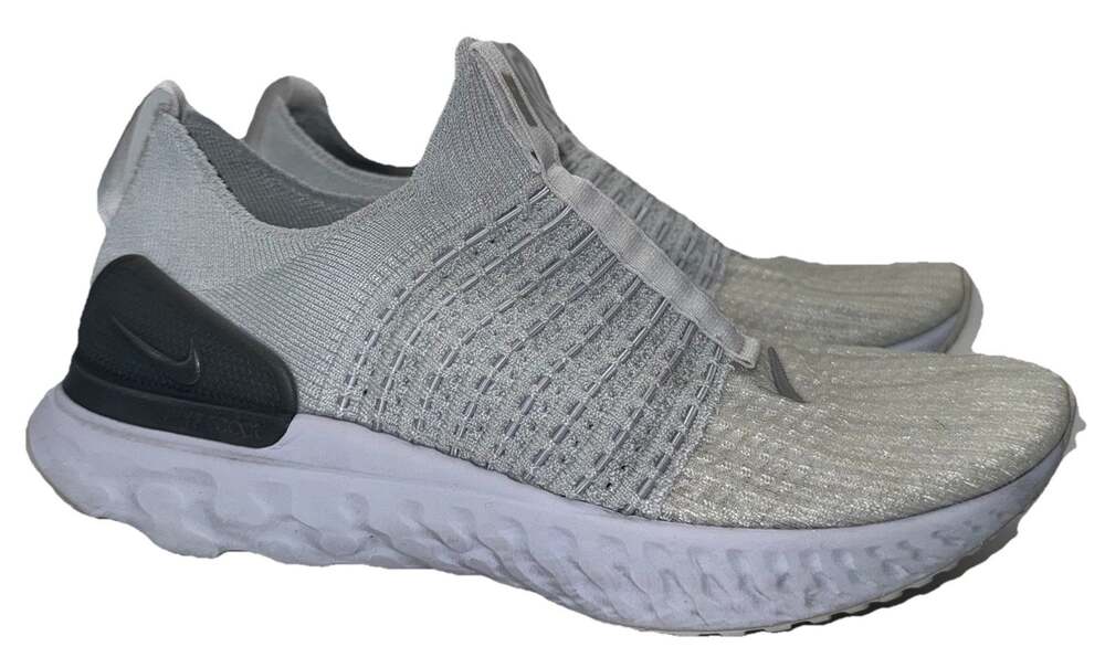 Nike React Phantom Run Flyknit 2 CJ0280-100 White Women’s Size 7.5
